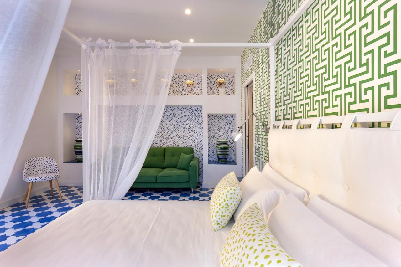 Luxury&Romantic Apartment With Balcony In Sorrento Exterior foto